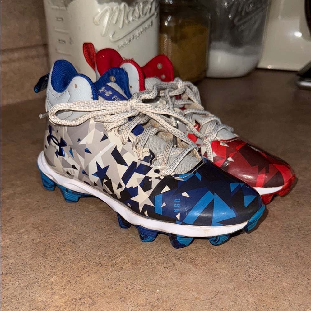 Under Armour Red and Blue Cleats Dynamic Design